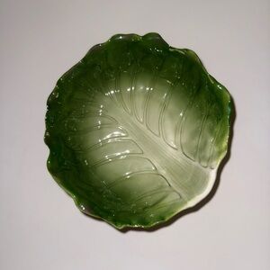 Cabbage Leaf Bowl 7 1/2” Approx Diameter Vintage